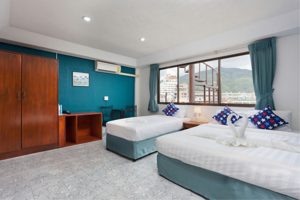 Отель Simple Boutique Seabreeze Patong Экстерьер фото